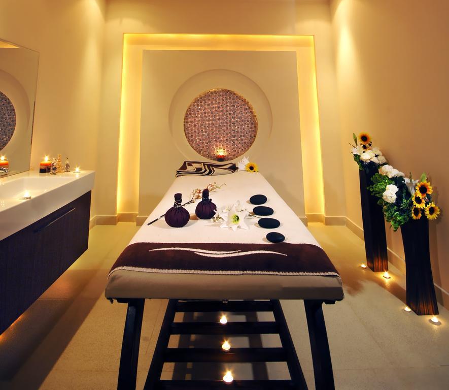 Hotel Tropitel Sahl Hasheesh Hurghada Esterno foto A spa treatment room