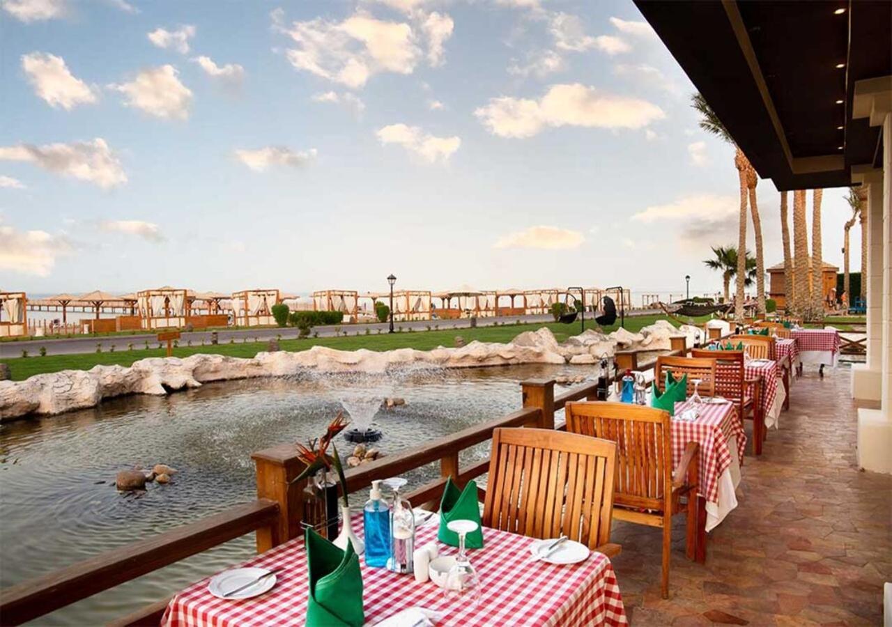 Hotel Tropitel Sahl Hasheesh Hurghada Esterno foto The restaurant
