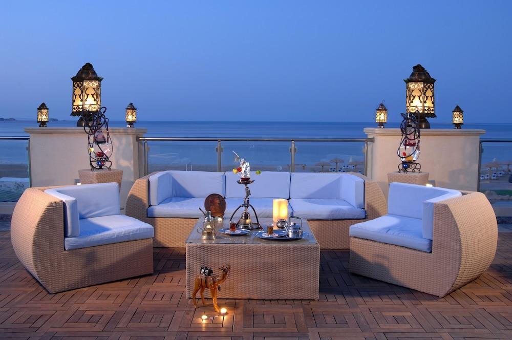 Hotel Tropitel Sahl Hasheesh Hurghada Esterno foto The Terrace at the Taj Mahal Palace